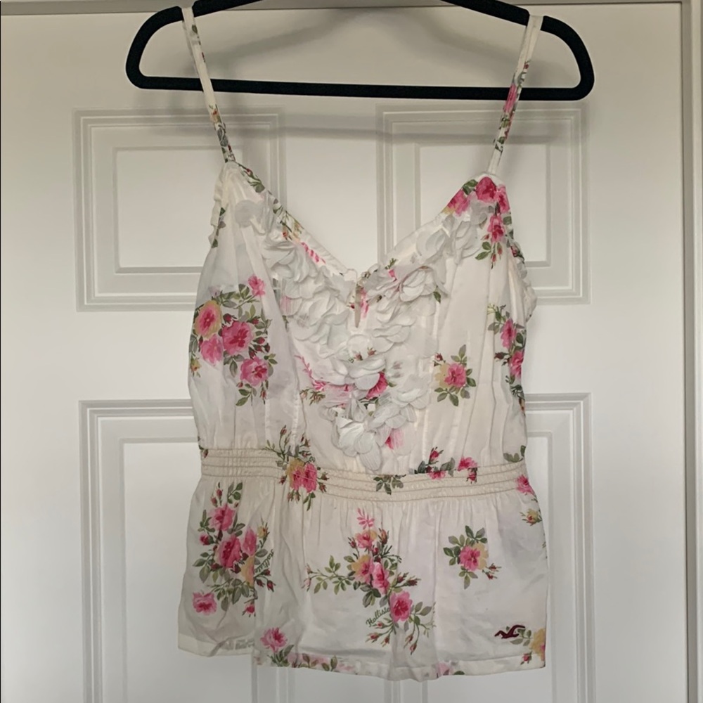 Hollister Floral White and Pink Ruffled Peplum Camisole w/ Adjustable Straps